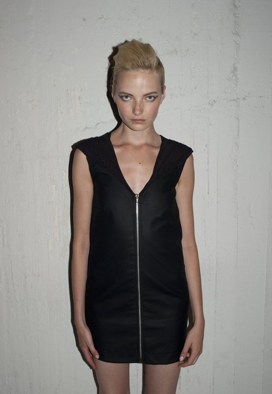 D T DYSTOPIA AW1011 12