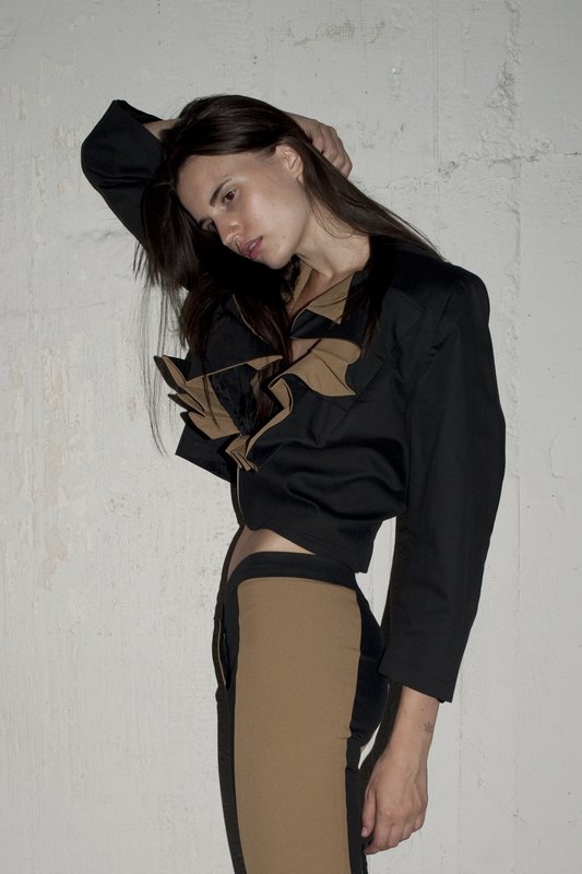 D T DYSTOPIA AW1011 19a