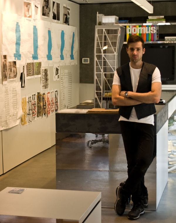 build_fashion_spilios_gianakopoulos